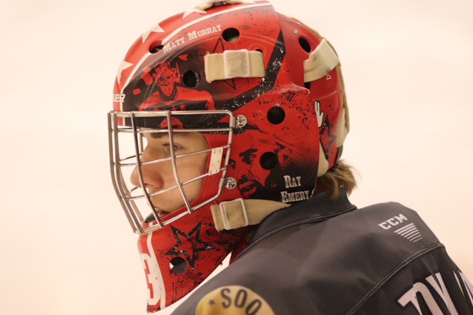 2019-11-14 Soo Greyhounds Ethan Taylor BC (2)