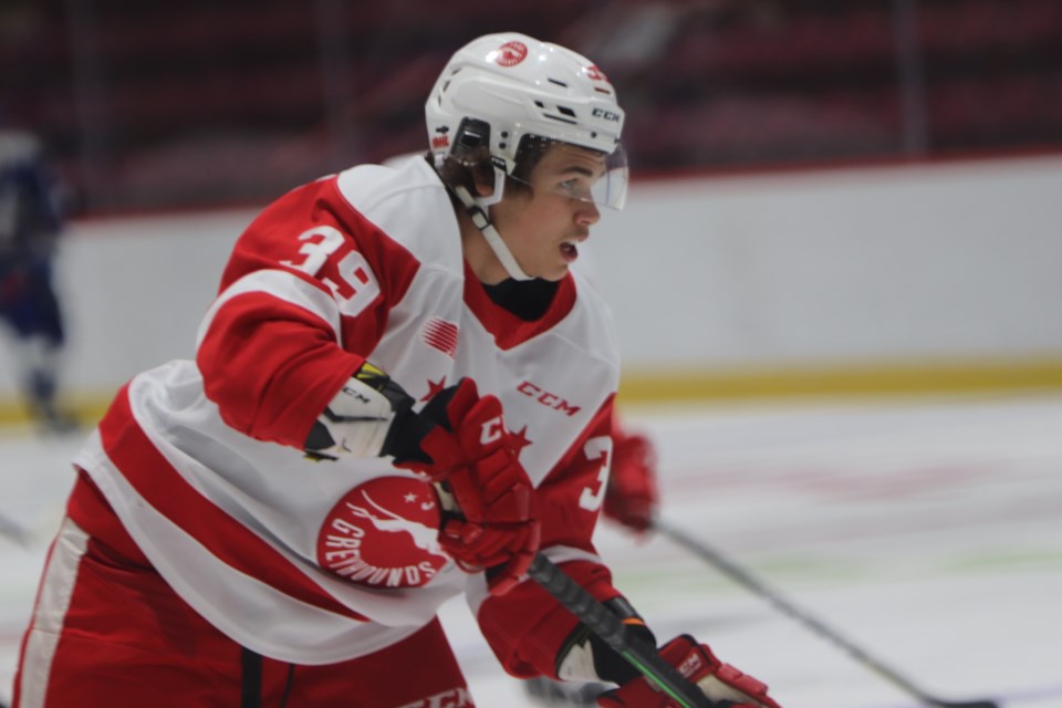 2021-09-25 Soo Greyhounds Ethan Montroy BC (1)