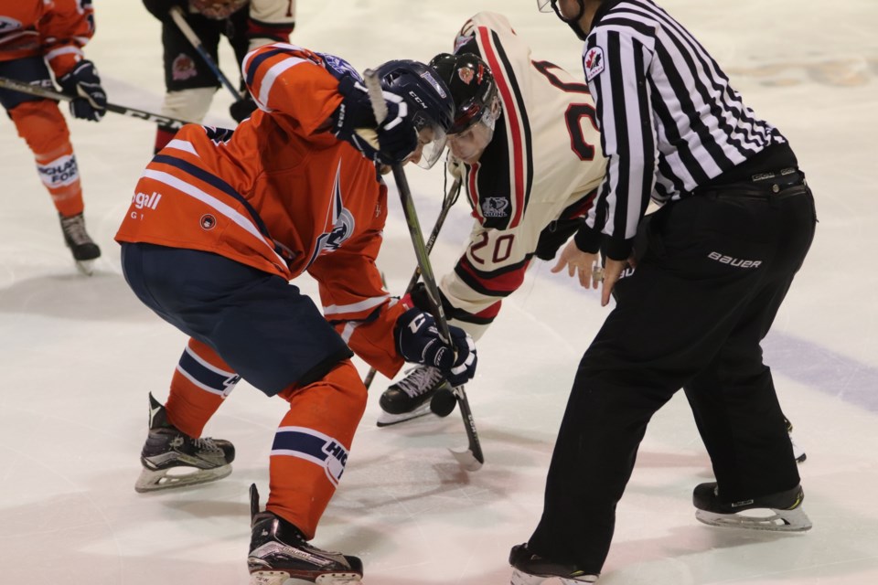 2019-09-14 Thunderbirds vs. Blind River BC (4)