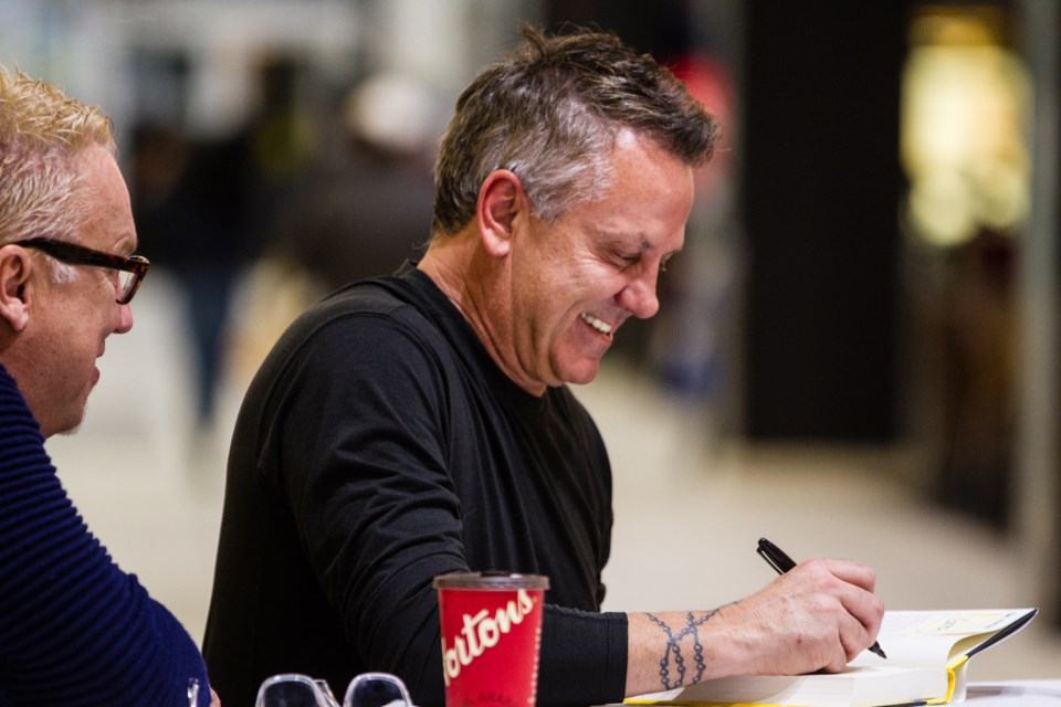 Former NHLer Doug Gilmour met with fans during a book signing event at the Station Mall on Tuesday, Nov. 1, 2017. Donna Hopper/SooToday
