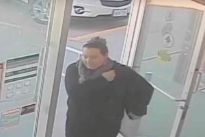 VIDEO: Do you recognize this Shoppers shoplifter?