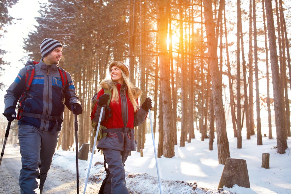 winter-hiking