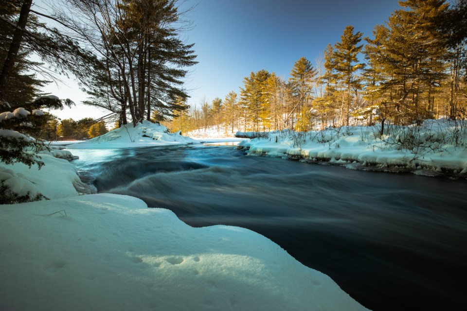 murphys_point_river