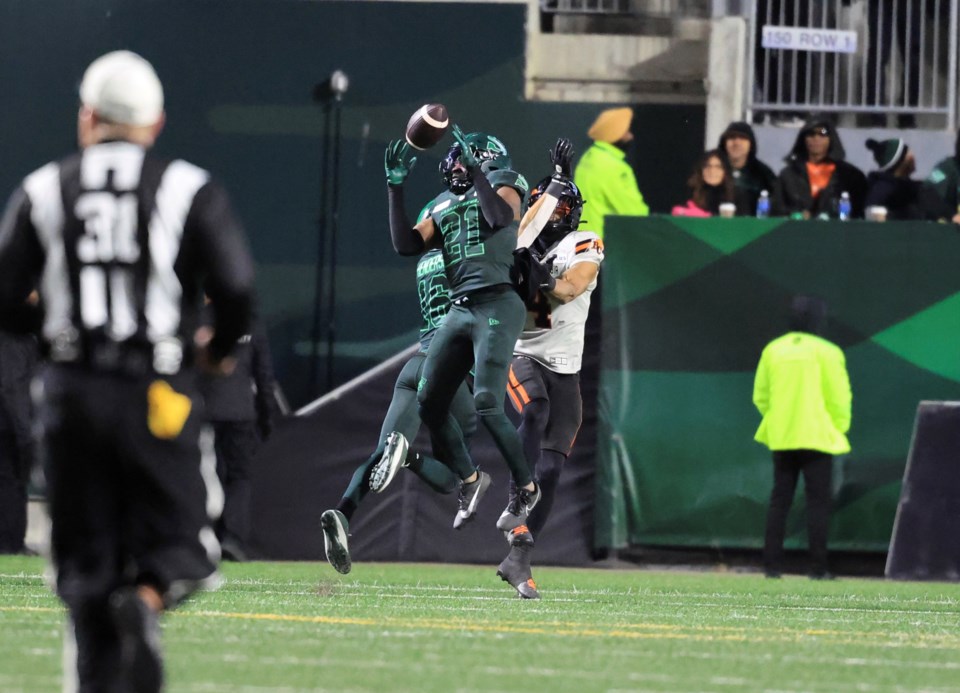 nelson-lokombo-1st-cfl-interception