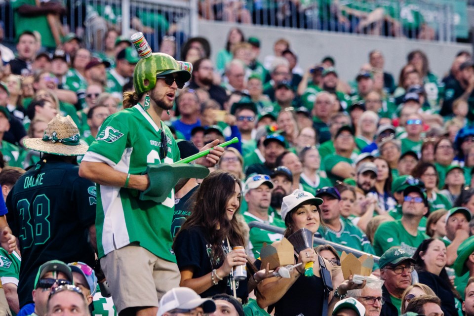 rider-nation-fans-10