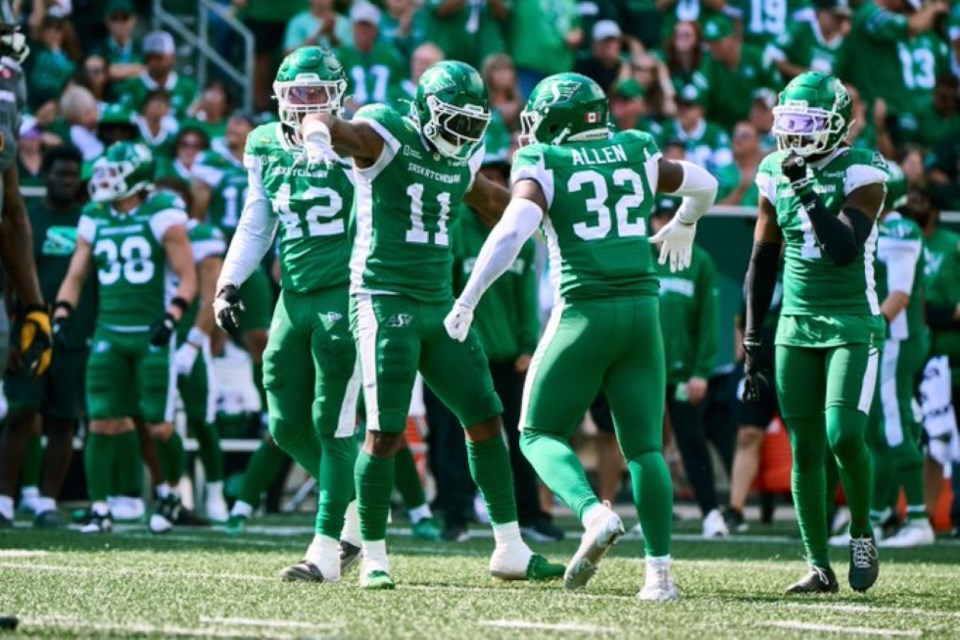 roughriders-defence-week-12