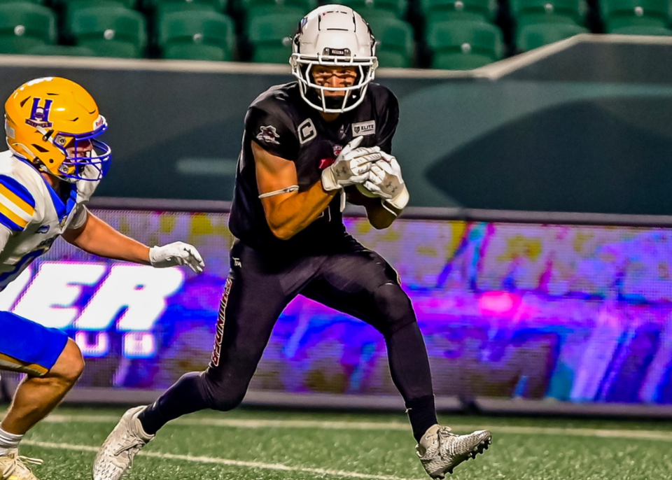 regina-thunder-rb-runs-away-from-saskatoon