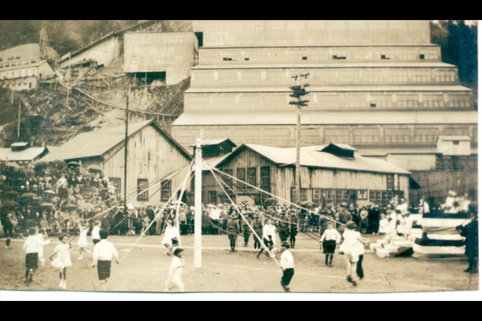 Maypole Dance in 1939.