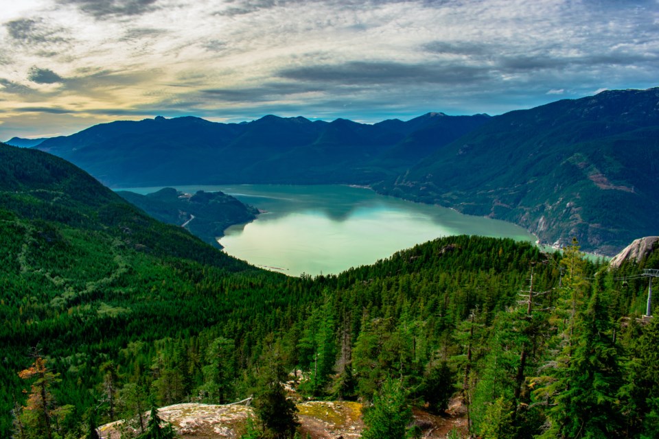 Bianca IzurietaHowe Sound Squamish clean ups