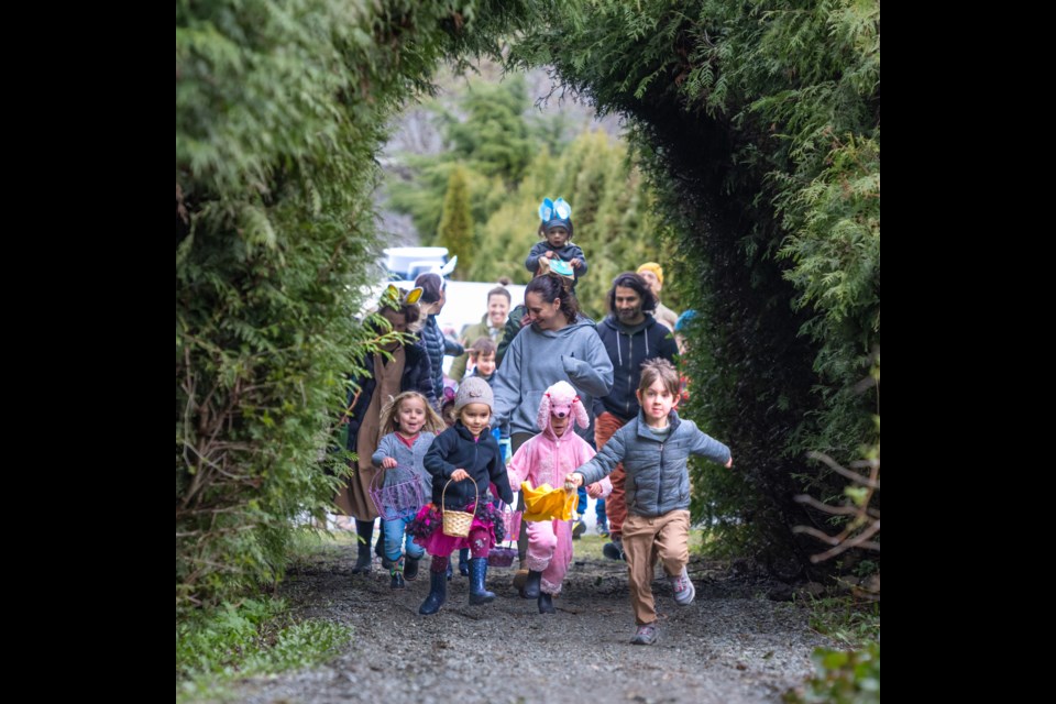 Local photographer Brian Aikens captured these images of the excitement. 