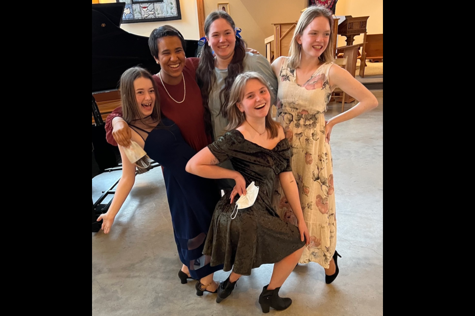 Festival attendees who are graduating or graduated last year, so this is the festival's last year for them.
Left to right:  Zoe Carter, Evie Jordan, Lucy Gill, Sonoma Brawley, Zora Jajic.