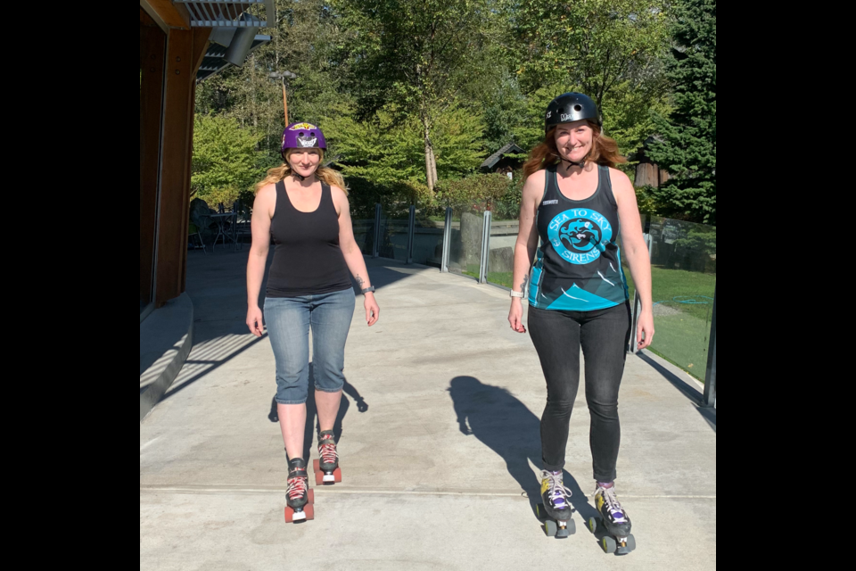 Shannon Handley (left) and Lindsay Leathem. 