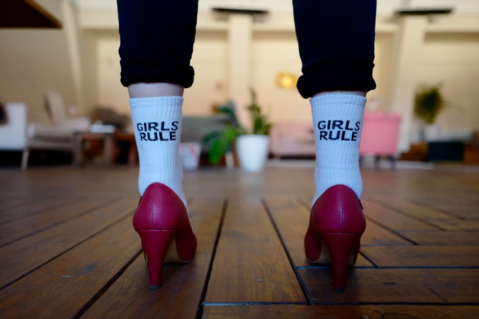 cowomen-lvtgsnazzt4-unsplash