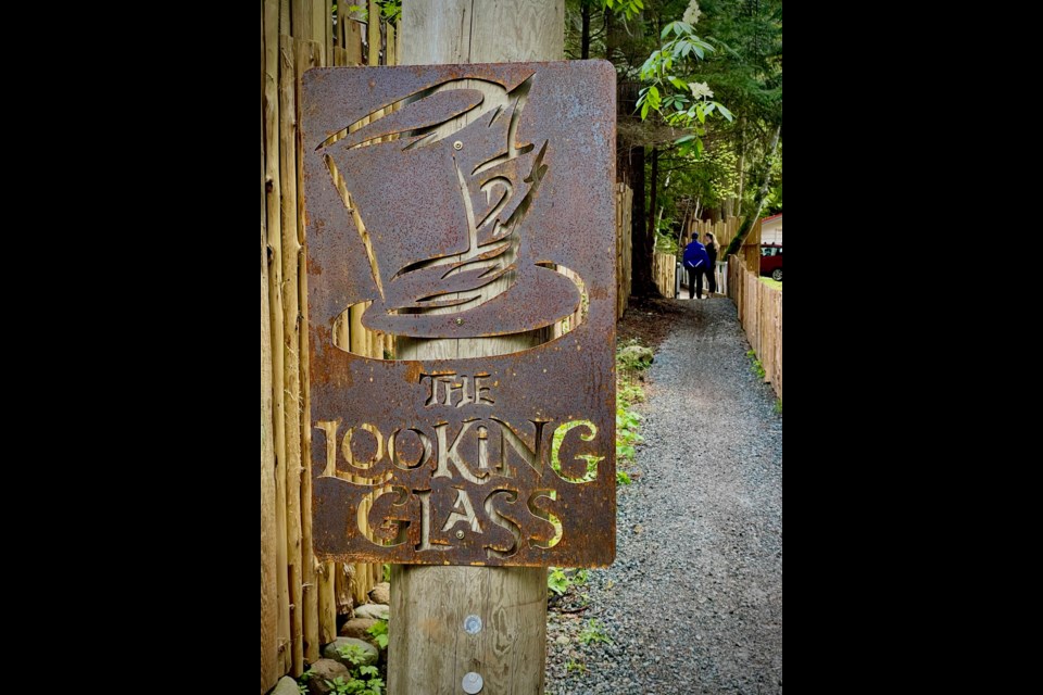 New trail sign posted by Ted Tempany.