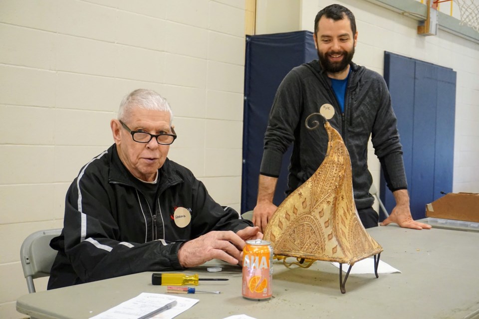 The Repair Café is a partnership between the District of Squamish and Squamish CAN  that aims to bring new life to broken wares.
​                            