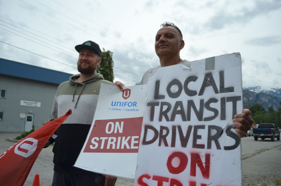 sea to sky transit strike photos May 25