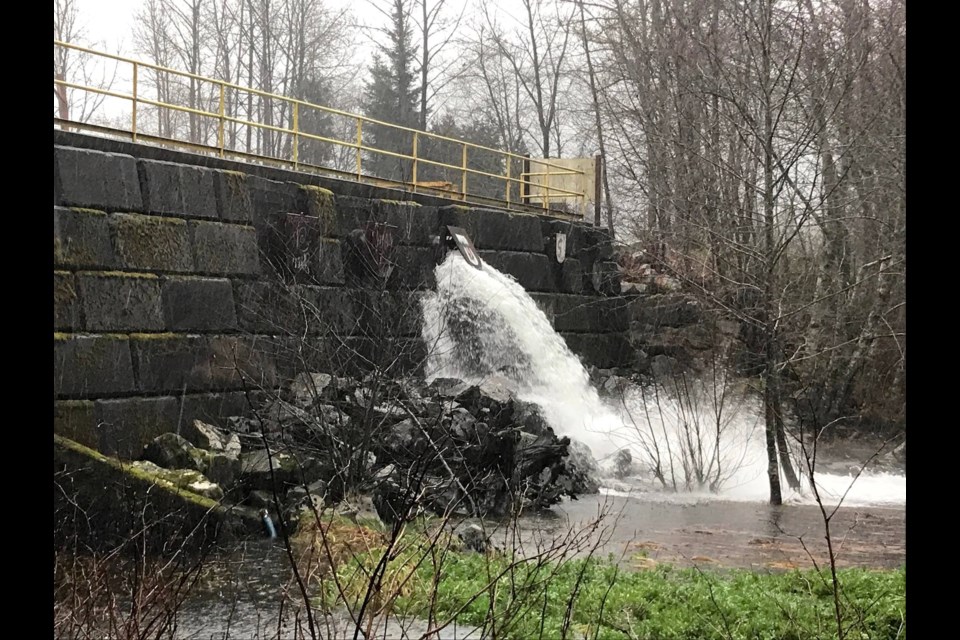 Water blasts into Squamish River. 