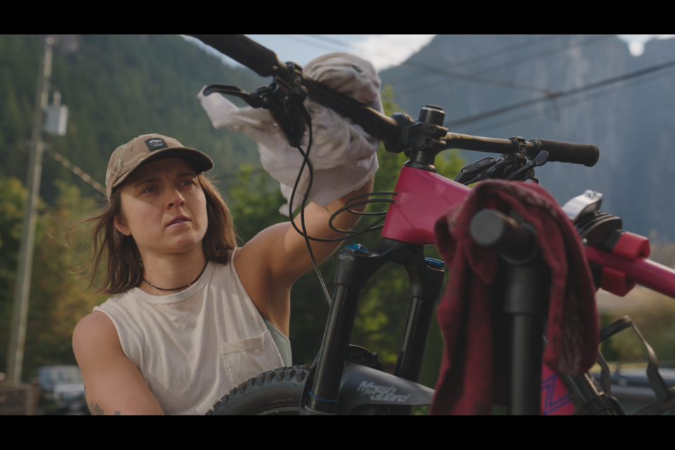 Reflection, directed by 鶹filmmaker Casey Dubois, tells local Tori Wood's story of how traumatic experiences when she was a young gymnast were followed by depression, anxiety and an eating disorder that accompanied her into adulthood.