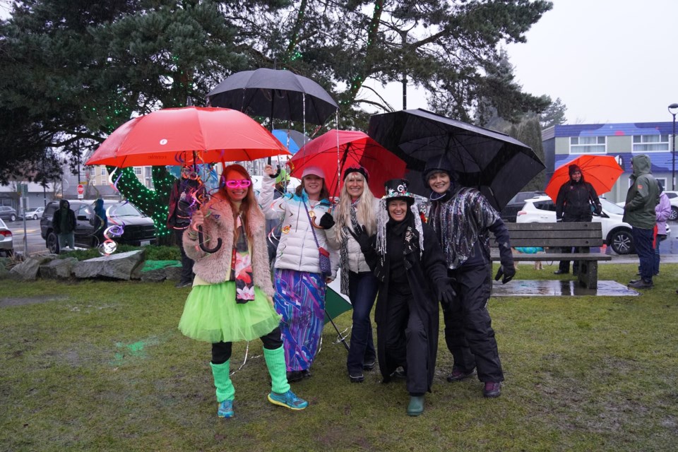 It was a cold and rainy Coldest Night of the Year fundraiser walk in 鶹on Feb. 22. 
people can continue to donate until March 31, 2025.          