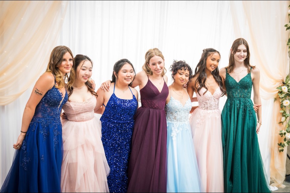 Saturday, June 14, Ƶappgrads celebrate prom 2025 at Capilano University.