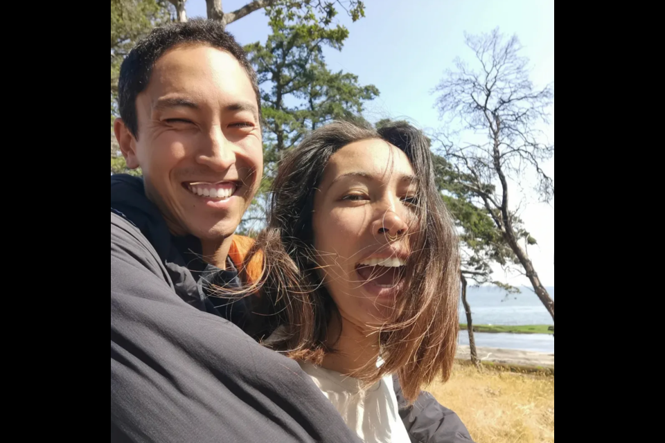 Dave Tan with his wife, Pim Shaitosa.