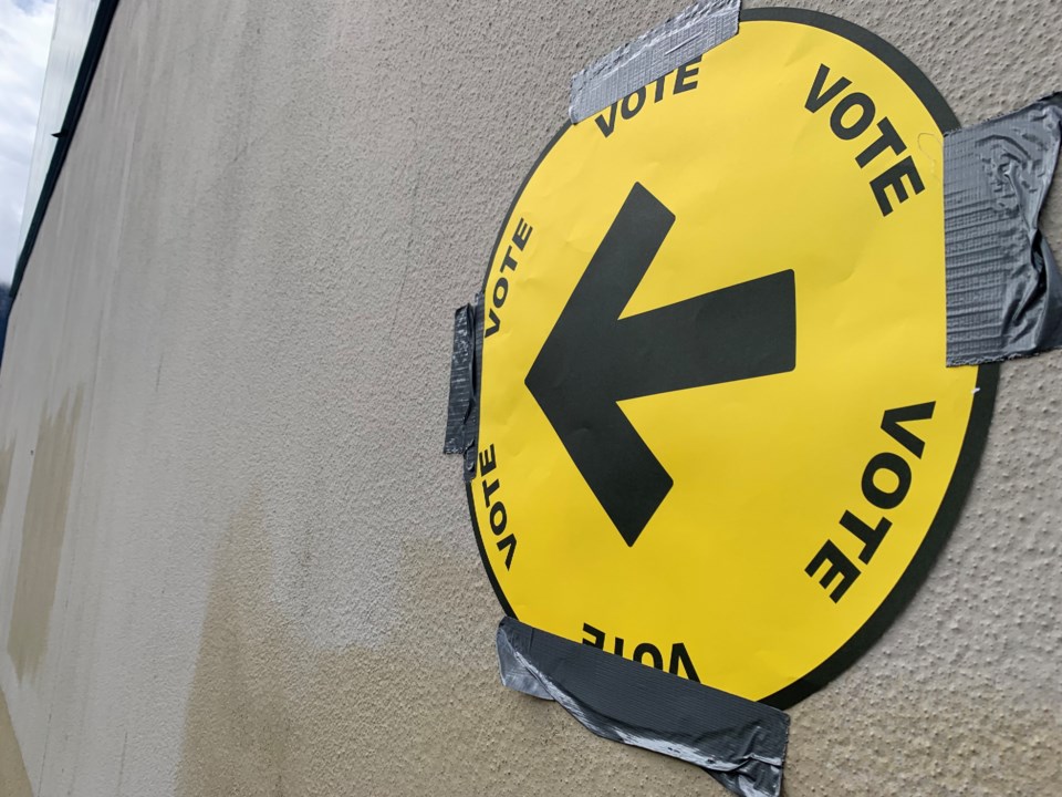 squamishpollingstation_4879