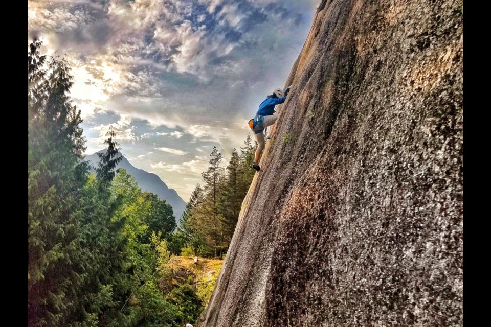 Jacquie Martin climbing in the Smoke Bluffs. 