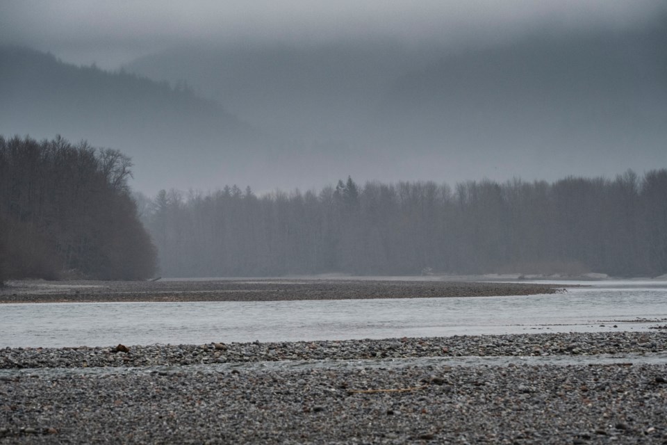 the-squamish-river290432493