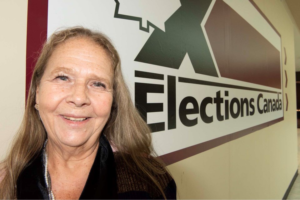 0329-election-office-bossio-6415-kmw