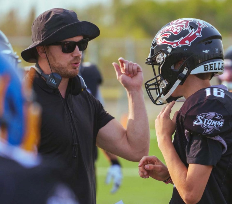 0404-zach-wilkie-bellerose-bulldogs-coach