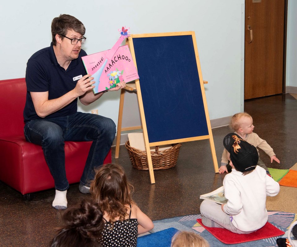 0423-library-fines-thomas-6631-kmw