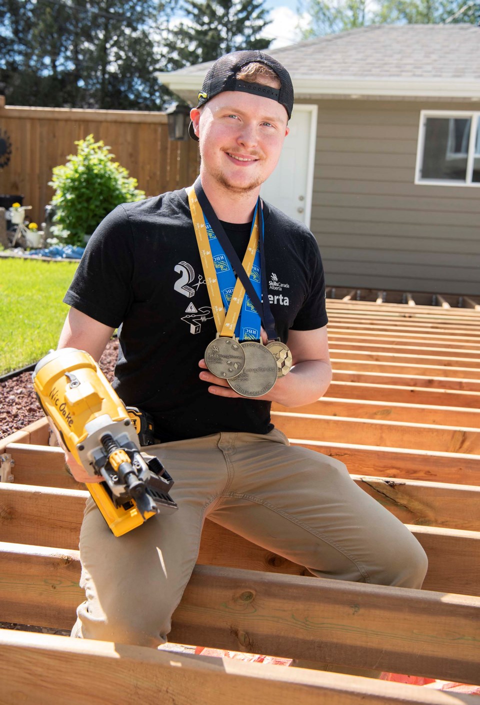 0608-skillswinner-oake-2528-km