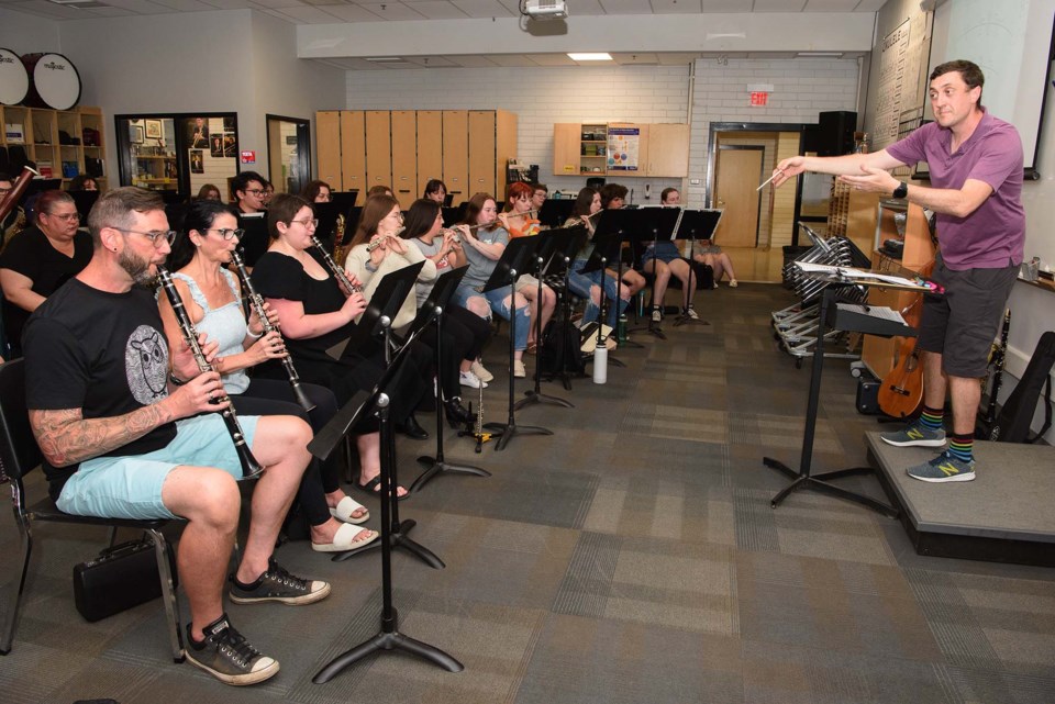 0610-alumniband-swenson-6499-km