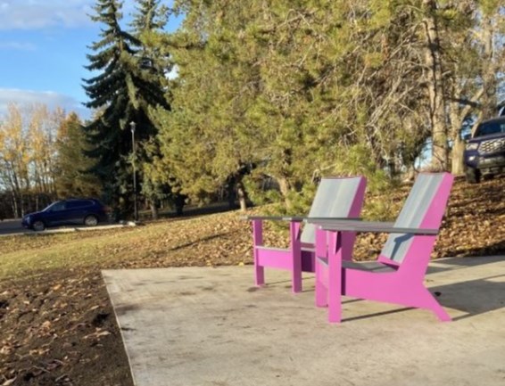 0711-purple-chairs-webhit-img_6248-copy