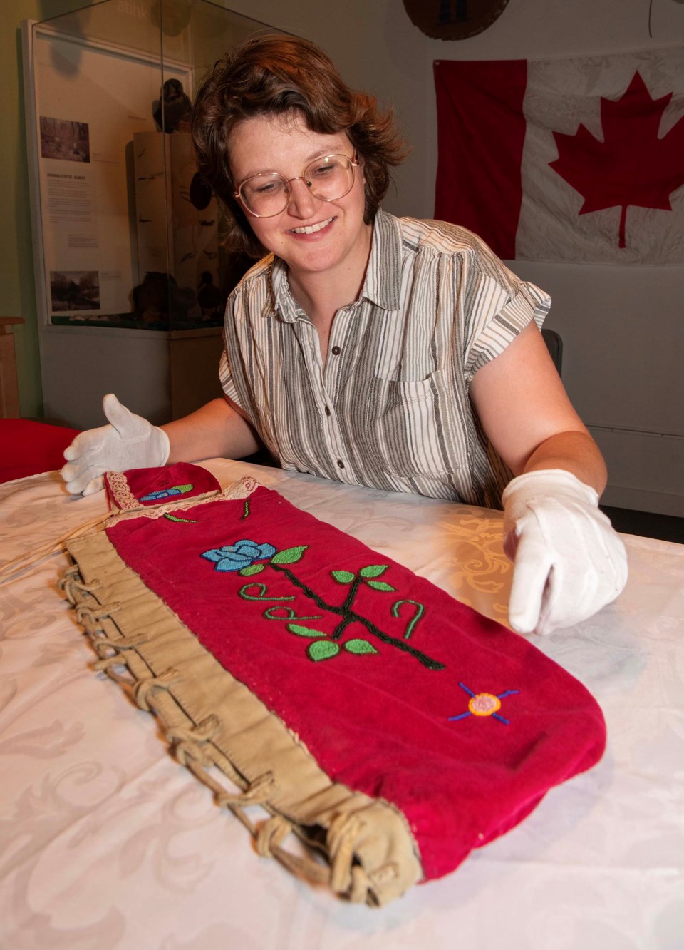 0712-indig-motherhood-hendriks-w