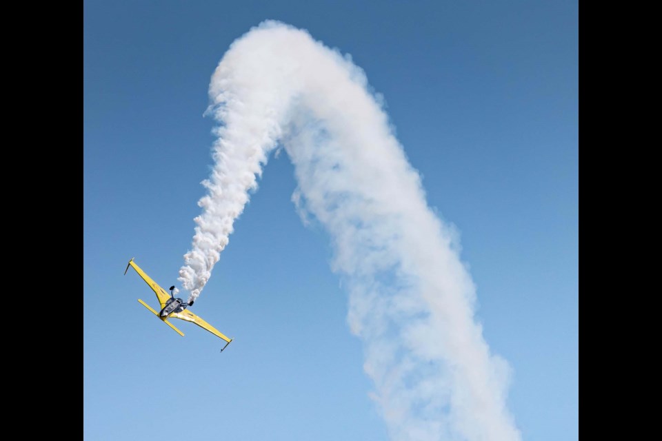 POWER DIVE — Kyle Fowler takes his super-fast Long-EZ stunt plane through a dive at the 2021 Alberta International Airshow at Villeneuve Airport. Fowler is one of the many acts returning for the 2023 airshow. LIAM FUNNELL/Downwind Aviation