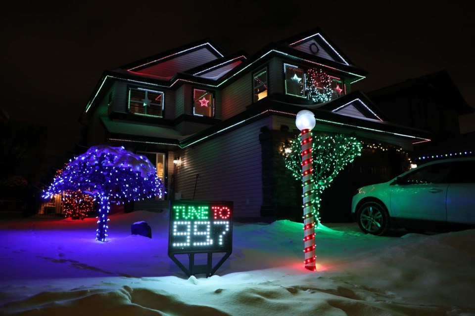 0812-festive-lights-cc