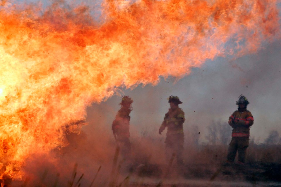1004-firepreventbox-fire-la-9724
