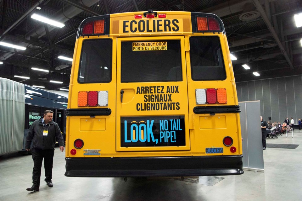 1122-electrobus-electric-bus-8853-km