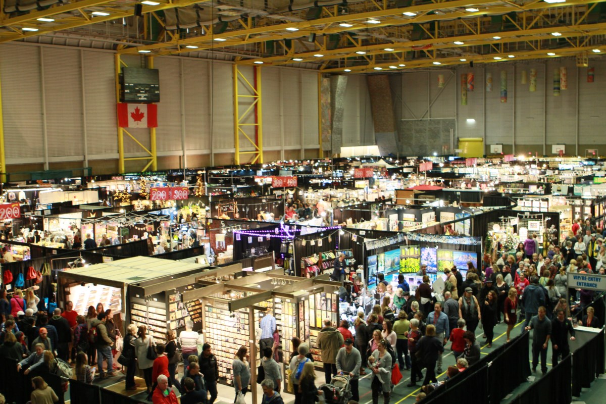 Christmas craft gross sales this weekend