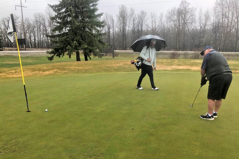 0605-golfcourse2