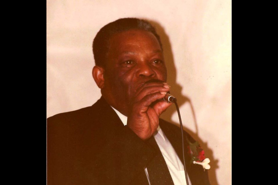 Elmar Neil gives a speech in 1984 at his daughter Marilyn's wedding.