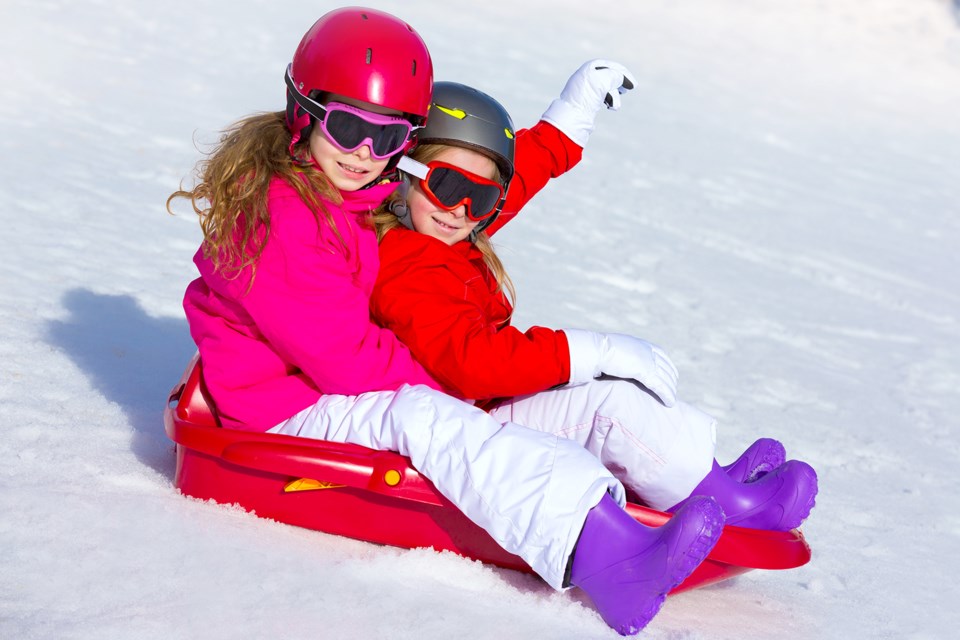 EDT-Kids-Tobogganing