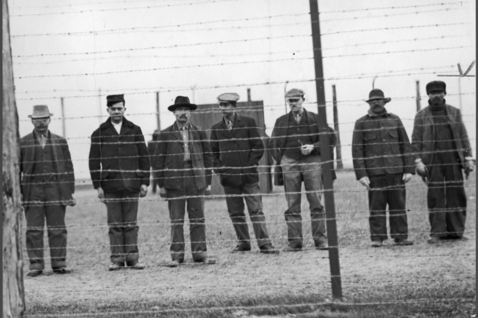 Ukrainian-Canadians prisoners at the Stanley Barracks Detention Centre in Toronto. Courtesy of the Library Archives at the Canadian War Museum: Fonds 1244, Item 867. CANADIAN WAR MUSEUM/Photo