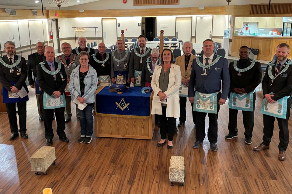 COMM masonic lodge sup CC