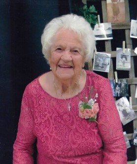 fischbach-amalia-obit-photo