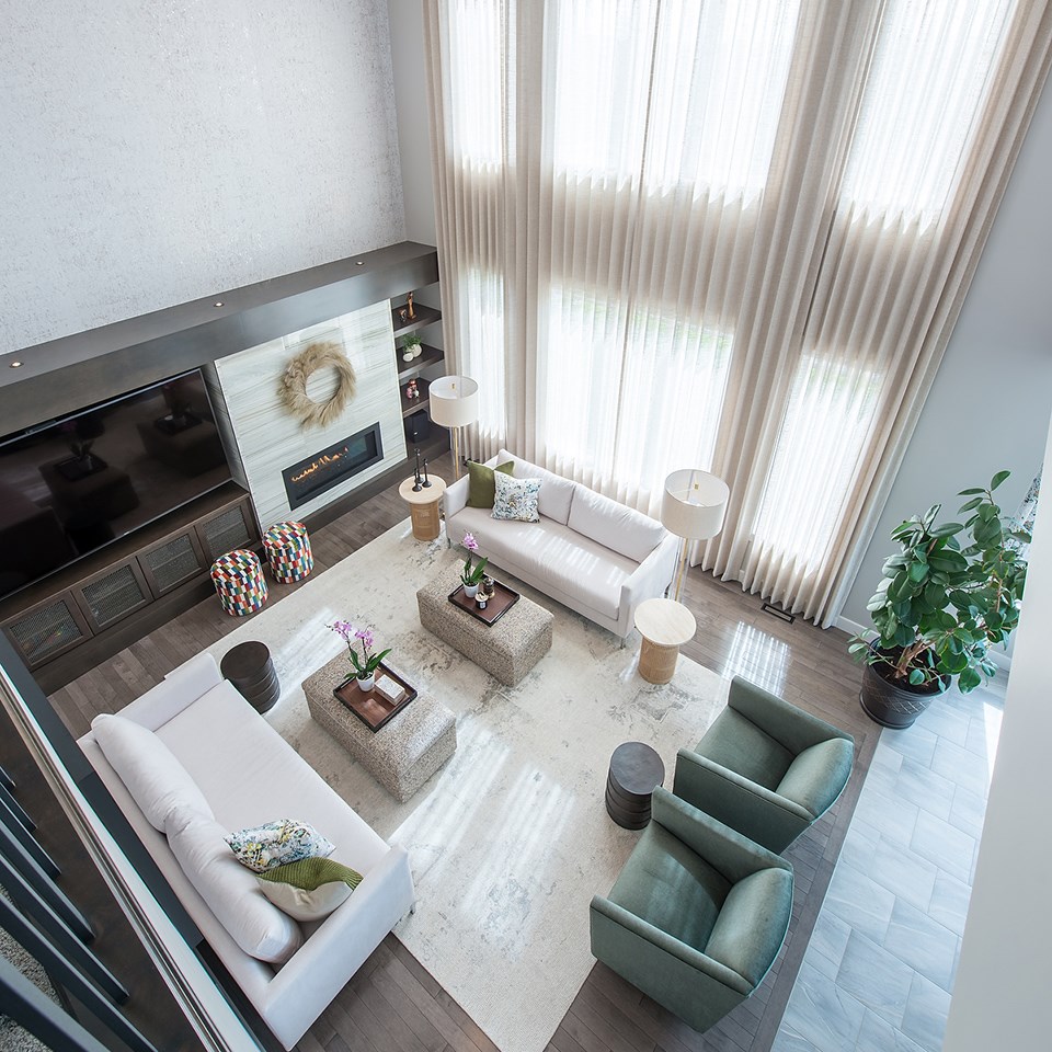 _8dg8504-hdr