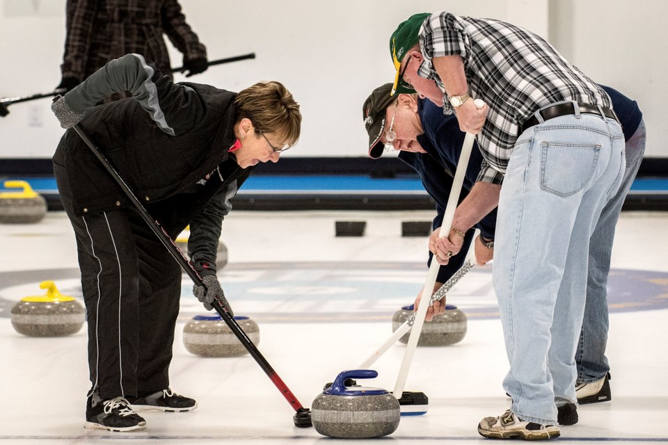 WEB SPORTS 1611 eagles curling DR101