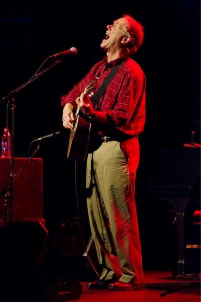 Loudon Wainwright III wasn&#8217;t shy about sharing his true feelings both in his interaction with the audience and his music during his Wednesday night performance at the