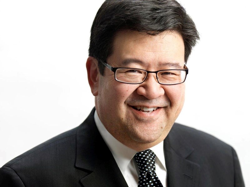 Former Klein-era cabinet minister Gary Mar became the fifth person to seek the leadership of the Progressive Conservative party.